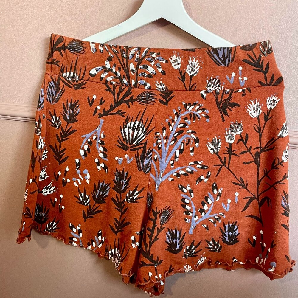 Thief and Bandit Cute Shorts Size XL